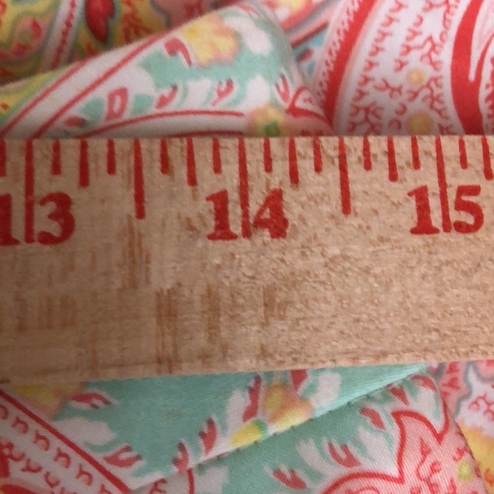 J. MCLaughlin casual paisley mid rise flare leg pants. Size 4 - Picture 9 of 14